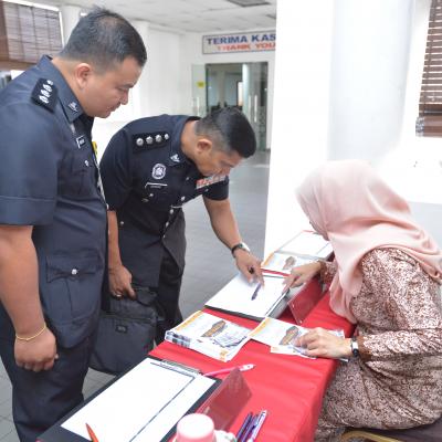 PERSIDANGAN MEJA BULAT BELIA_HAD UMUR BELIA_TRANSISI DAN PELAKSANAAN DI International Youth Center (IYC)