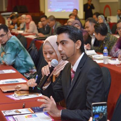 PERSIDANGAN MEJA BULAT BELIA_HAD UMUR BELIA_TRANSISI DAN PELAKSANAAN DI International Youth Center (IYC)