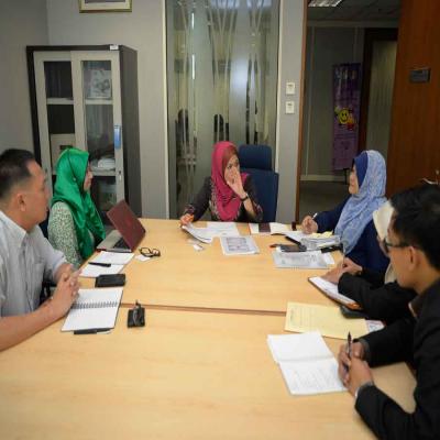 SESI PERBINCANGAN HARI SUKAN