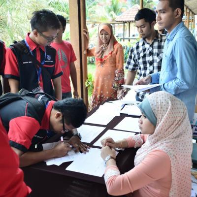 PERSIDANGAN MEJA BULAT CUKAI BARANG DAN PERKHIDMATAN GST