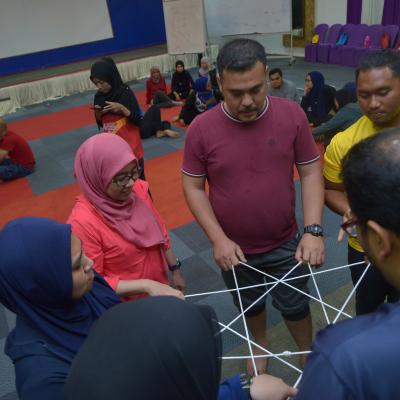 TEAM BUILDING IYRES 2020