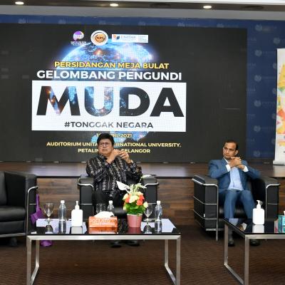 PERSIDANGAN MEJA BULAT SIRI 1/2021: GELOMBANG PENGUNDI MUDA - #TONGGAKNEGARA (KERJASAMA UNITAR)