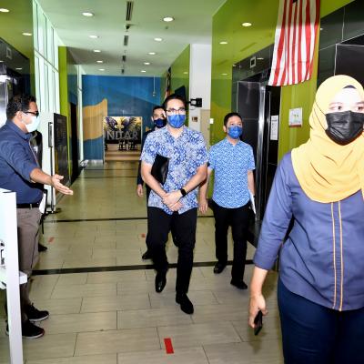 PERSIDANGAN MEJA BULAT SIRI 1/2021: GELOMBANG PENGUNDI MUDA - #TONGGAKNEGARA (KERJASAMA UNITAR)