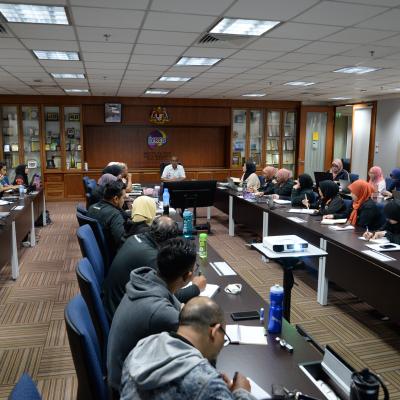 Taklimat Kewangan dan Perolehan IYRES bagi Tahun 2024