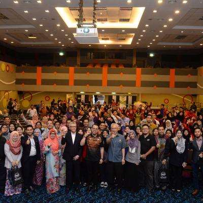 PERSIDANGAN MEJA BULAT BELIA (RTD) #GENIUSDUIT