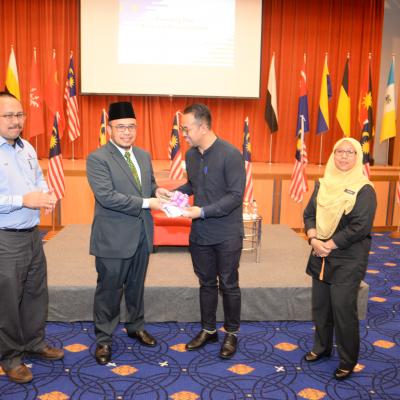 TRAVELOG ILMU SIRI 42018 DR MAZA