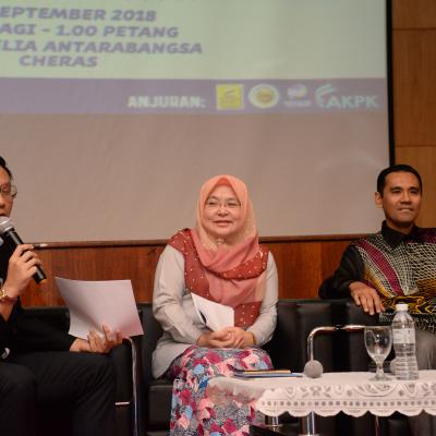 PERSIDANGAN MEJA BULAT BELIA (RTD) #GENIUSDUIT